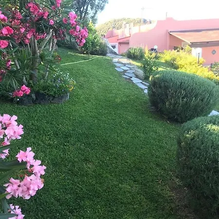 Bianca - Un Angolo Di Paradiso. * Barano dʼIschia