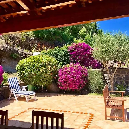 Bianca - Un Angolo Di Paradiso. Barano dʼIschia