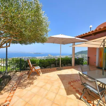 Bianca - Un Angolo Di Paradiso. * Barano dʼIschia