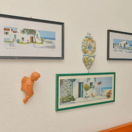 Bianca - Un Angolo Di Paradiso. * Barano dʼIschia